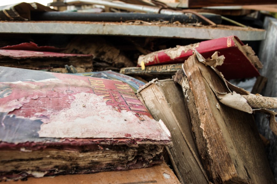 Decay; Photography; Line Stenseth; byLine